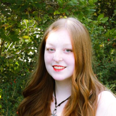 Headshot of Lily Burkin