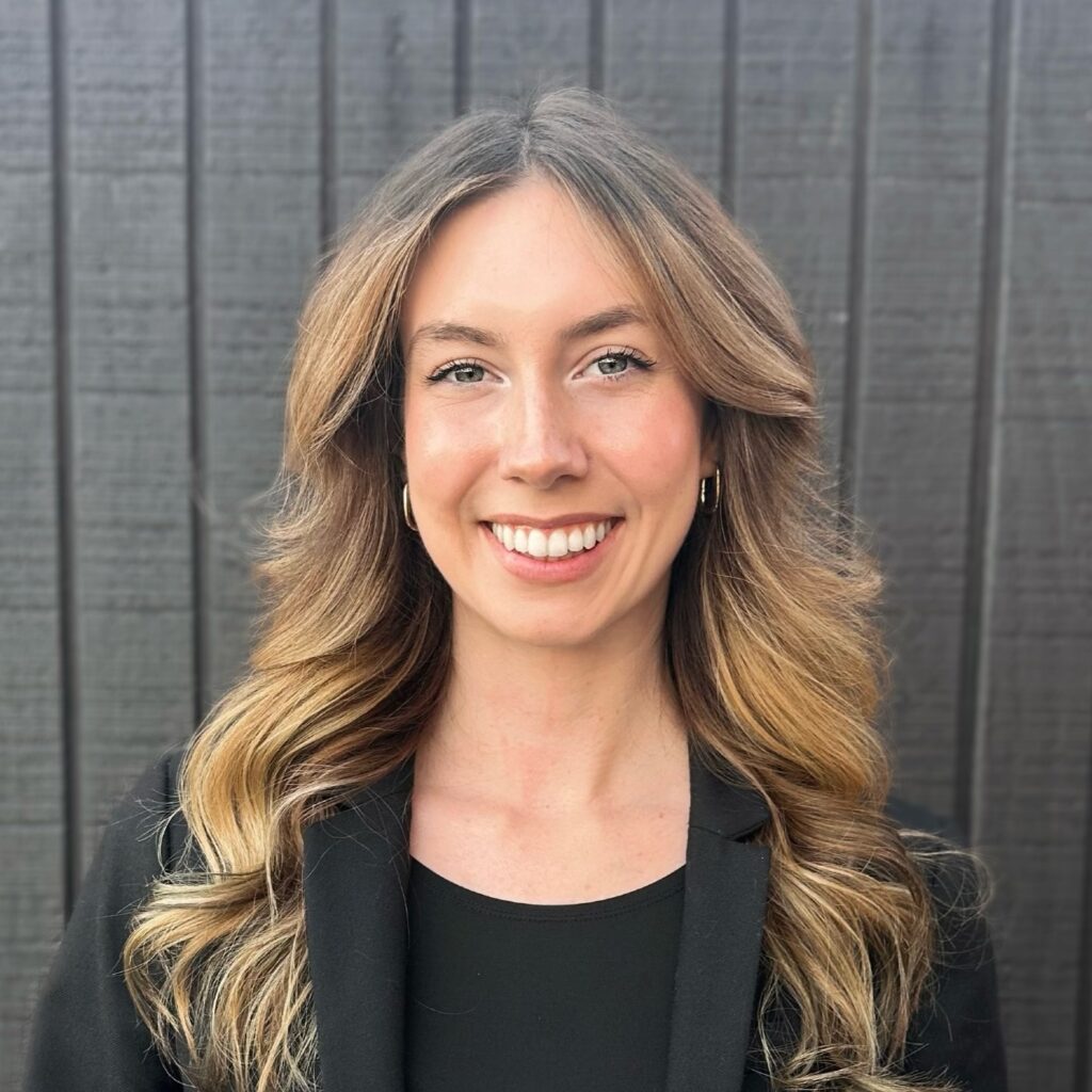 Headshot of Nora Dunphy