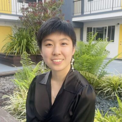 Headshot of Elaine Guo