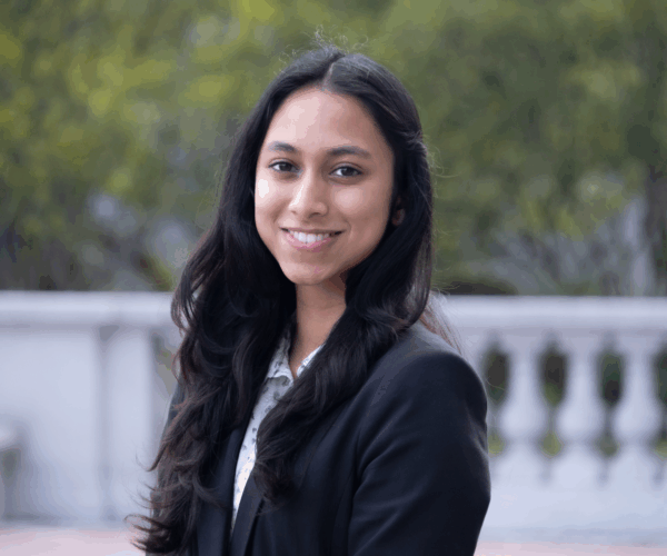 Headshot Lavanya Gupta