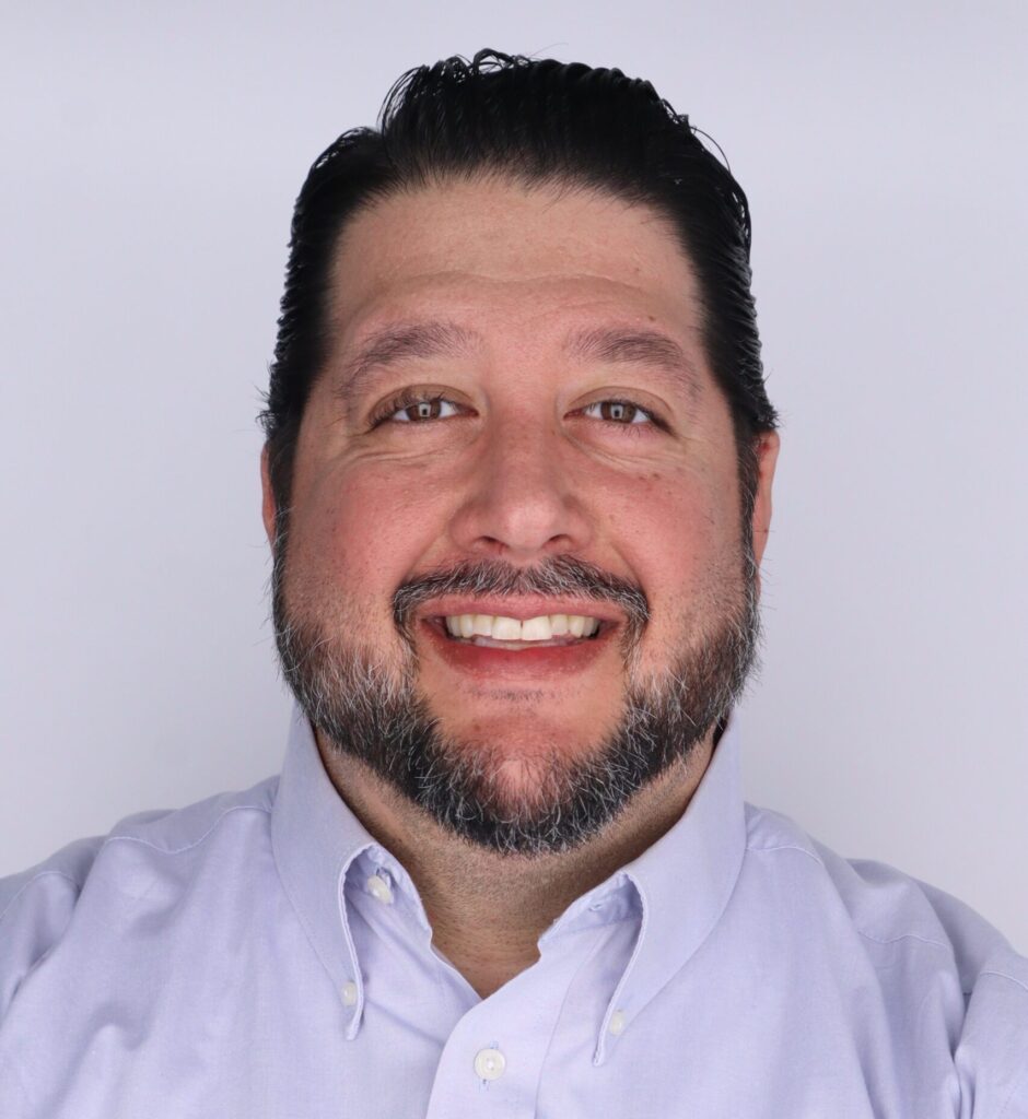 Headshot of Matthew Martinez