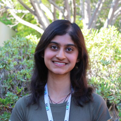 Headshot of Madhavi Prakash