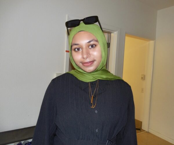 Headshot of Azra Tasneem