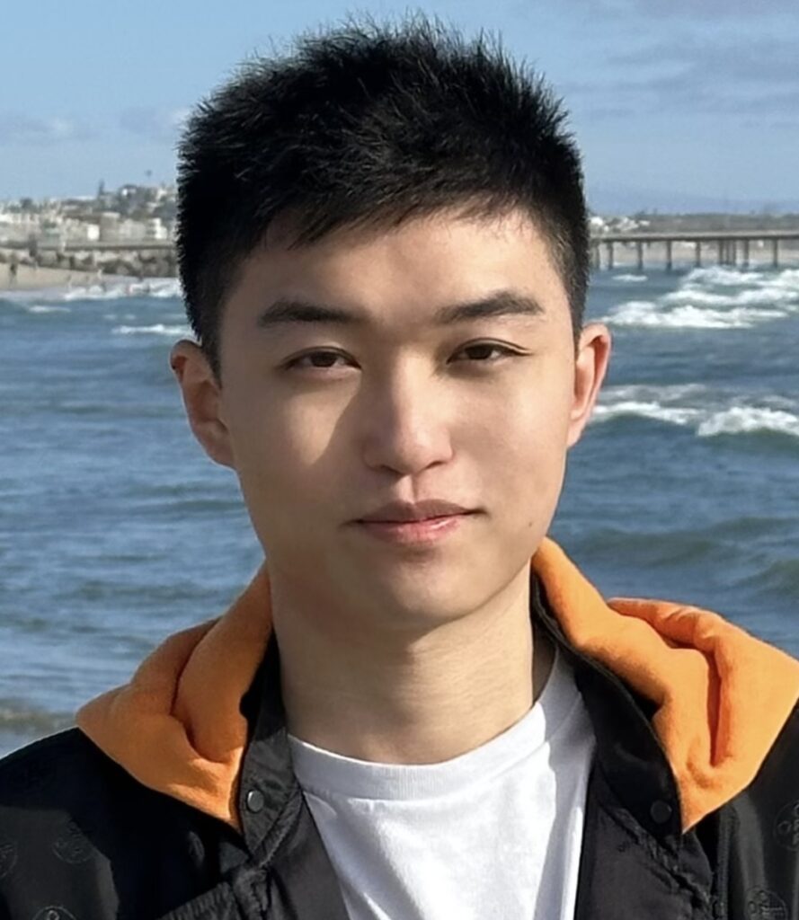 Headshot of Zhengxu Yan